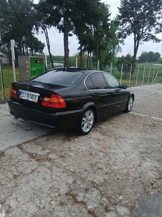 Vând BMW e46 seria 3 an 2003.     3.0diesel 204 cai.  Pentru mai multe detalii sunați  la nr 0768874200