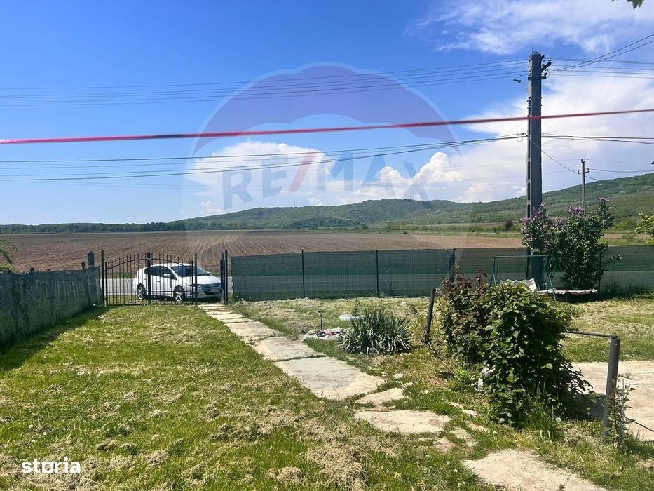 Casă / Vilă cu 4 camere de vânzare