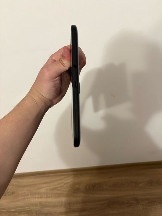 Tableta Samsung Galaxy Tab 3 10.1 baterie stricata