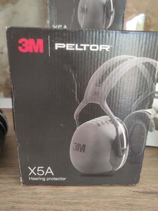 Antifoane externe profesionale 3M PELTOR seria X5A/ căști de protecție