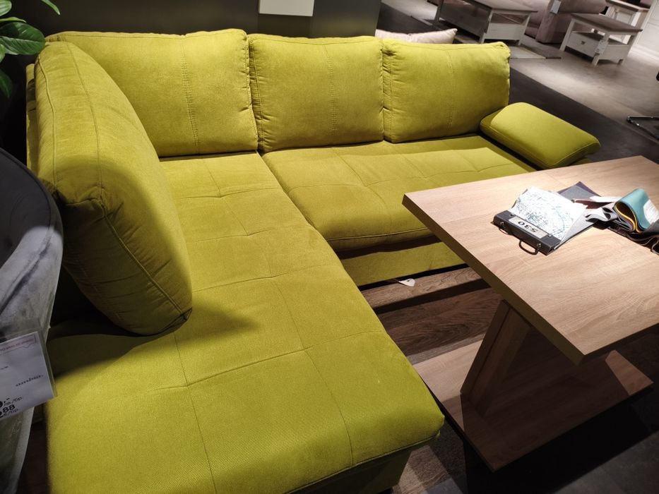 Ъглов диван зелен