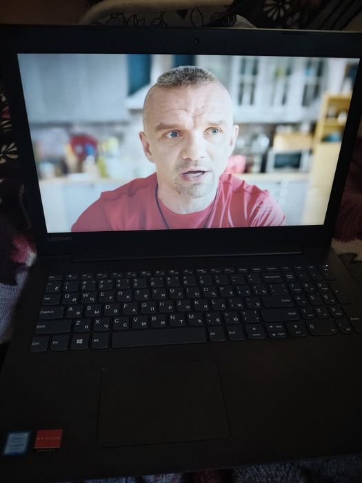 Продаю ноутбук ленова