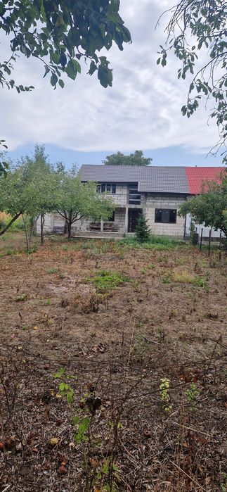 Casă în Măcărești (Prisăcani)