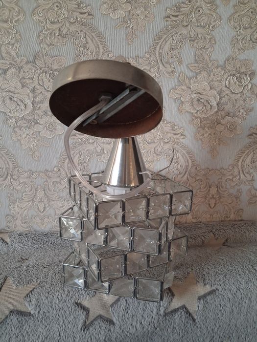 Продам Люстры Хорошем состоянии.