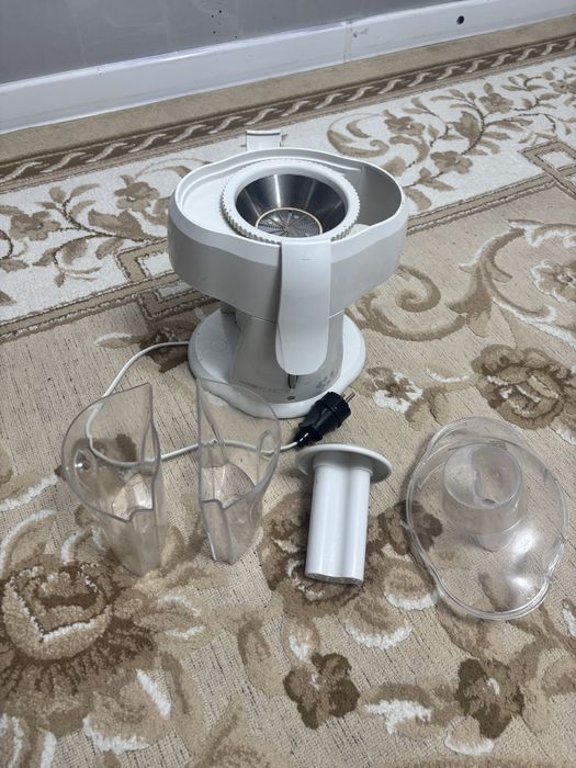 Соковыжималка Clatronic