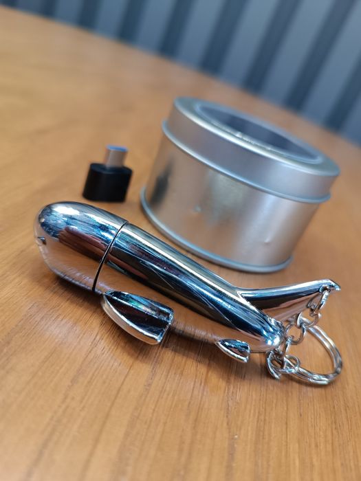 Флешка с самолет