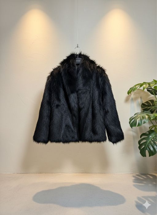 Haină de blană artificială premium, neagră – Elegantă & Călduroasă