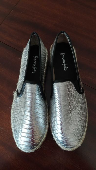 Дамски обувки тип еспадрили