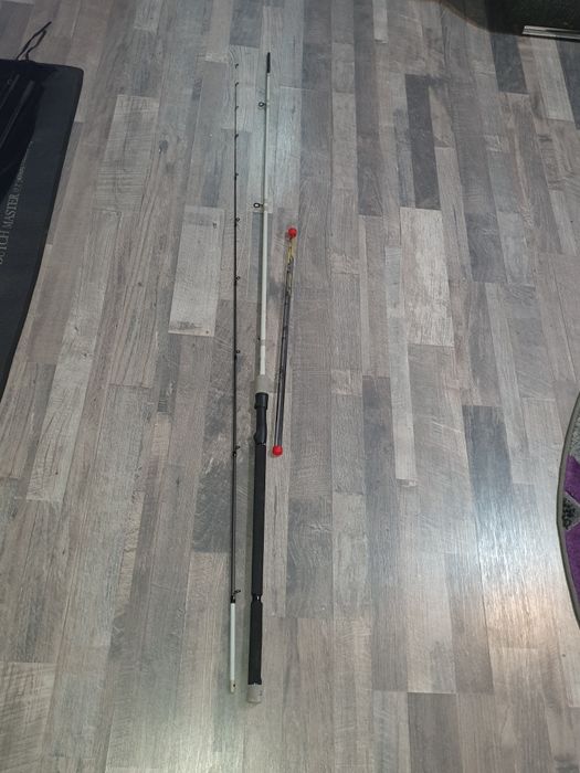 Vând lanseta tubertini styx  10 ft lungime 3 m