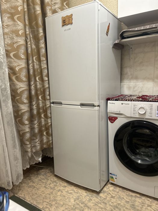 Продам холодильник