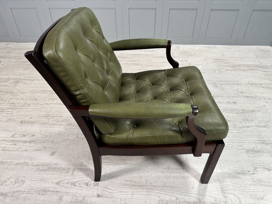 Винтидж скандинавско кресло Д1092