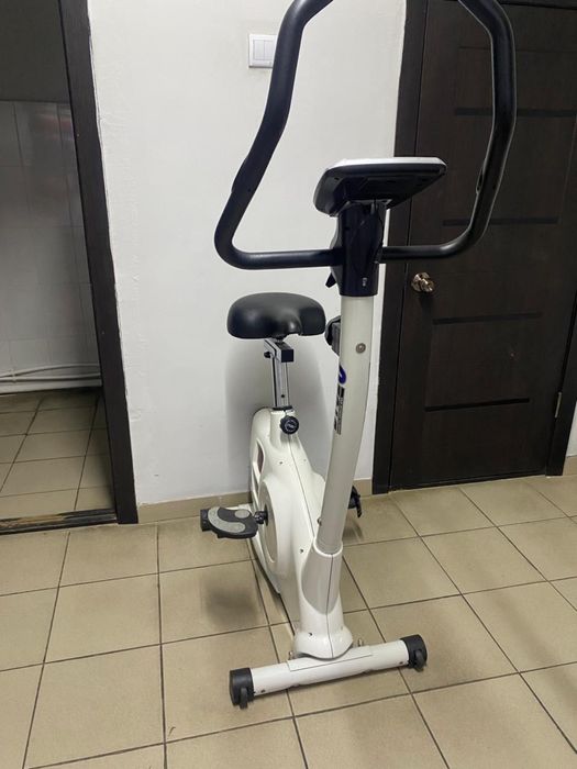 Тренажер велосипед