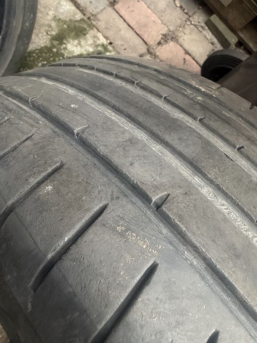 225/40 r18 vara Dunlop sport max rt2