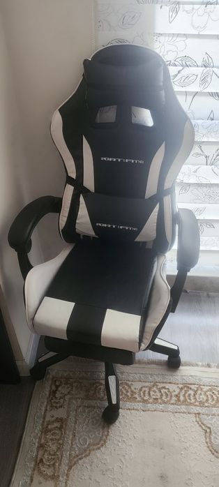 Продам компьютерное кресло