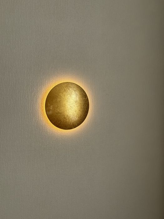 Настенное бра / светильники