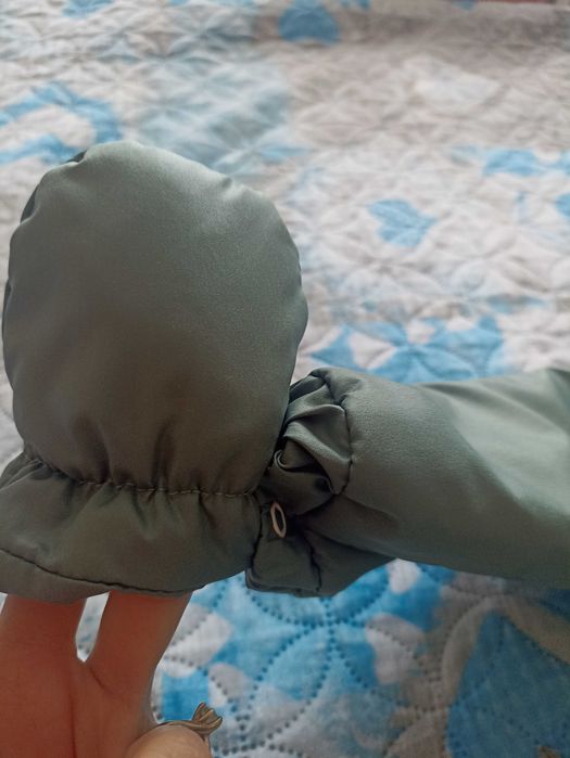 Бебешки зимен космонавт