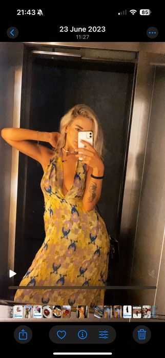 Рокля на ZARA цветен принт