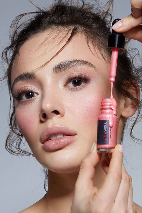 Жидкие румяна new well