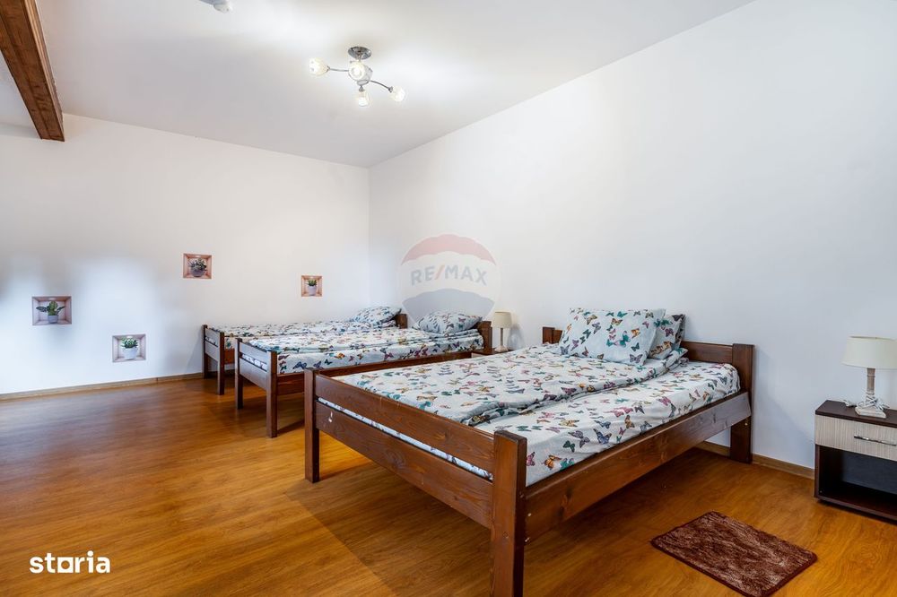 COM 0Cabana cu 7 camere de vânzare, 387 mp utili, 1300 mp teren!