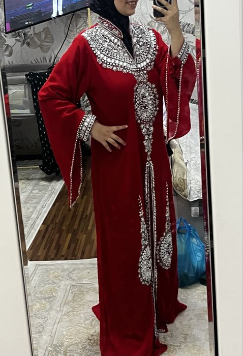 Abaya ansambl ayollar kiyimi