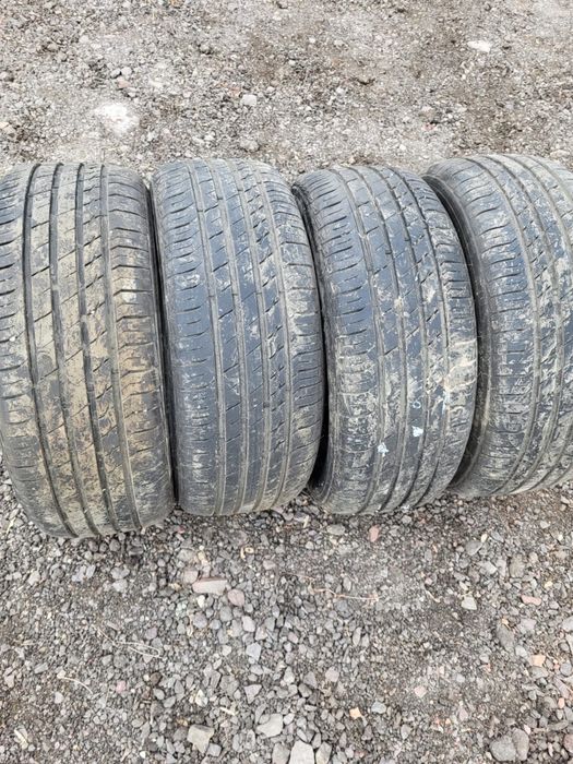 Балоны на  тайоту.