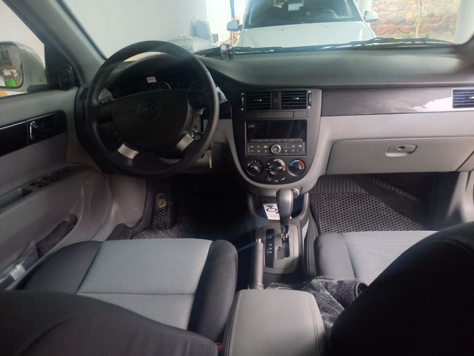 Продаётся автомобиль Gentra