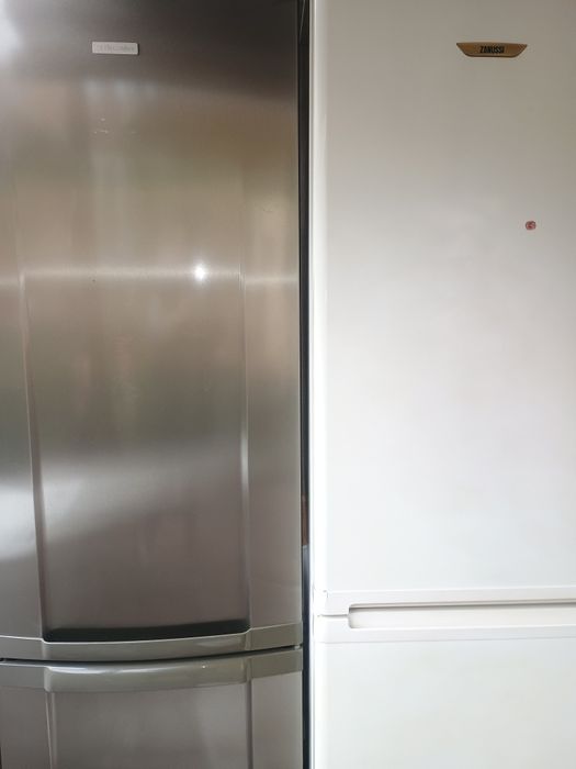 Frigider tip combină frigorifică înaltă Electrolux artic273W142