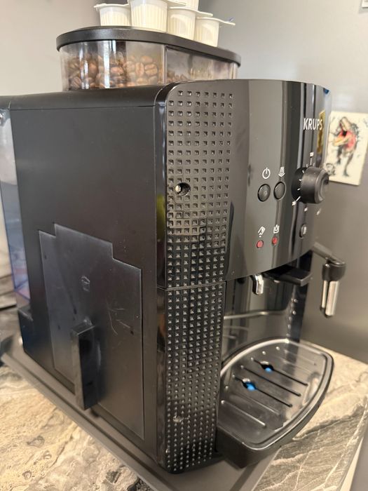 Esspresor Krups EA81  pentru piese / reparat