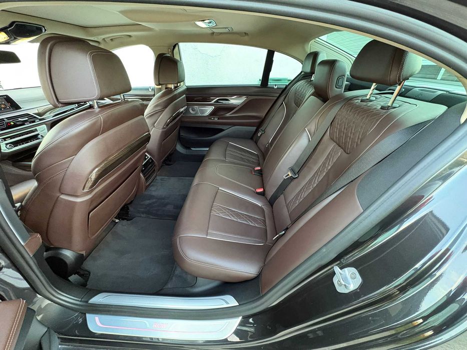 BMW 750 D 400cp Long Xdrive 2017