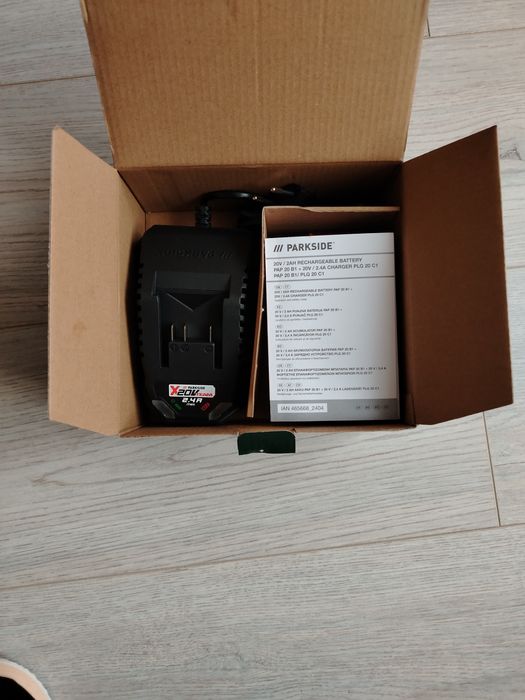 Incararcator +acumulator 20V Parkside noi