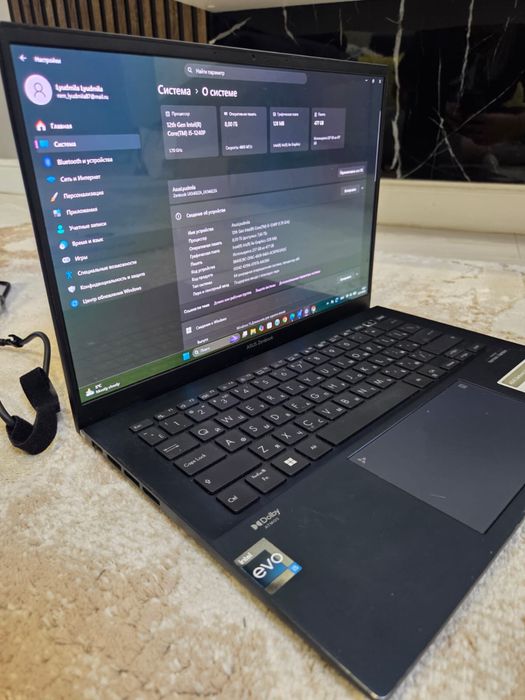 ASUS Zenbook 14 UX3402ZA OLED
