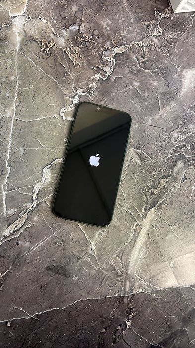 Apple iPhone 13 256гб лот 948417