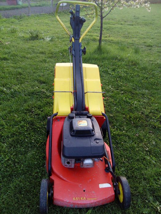 Mașină de tuns iarba cu tractiune Wolf Garden motor kawasaki