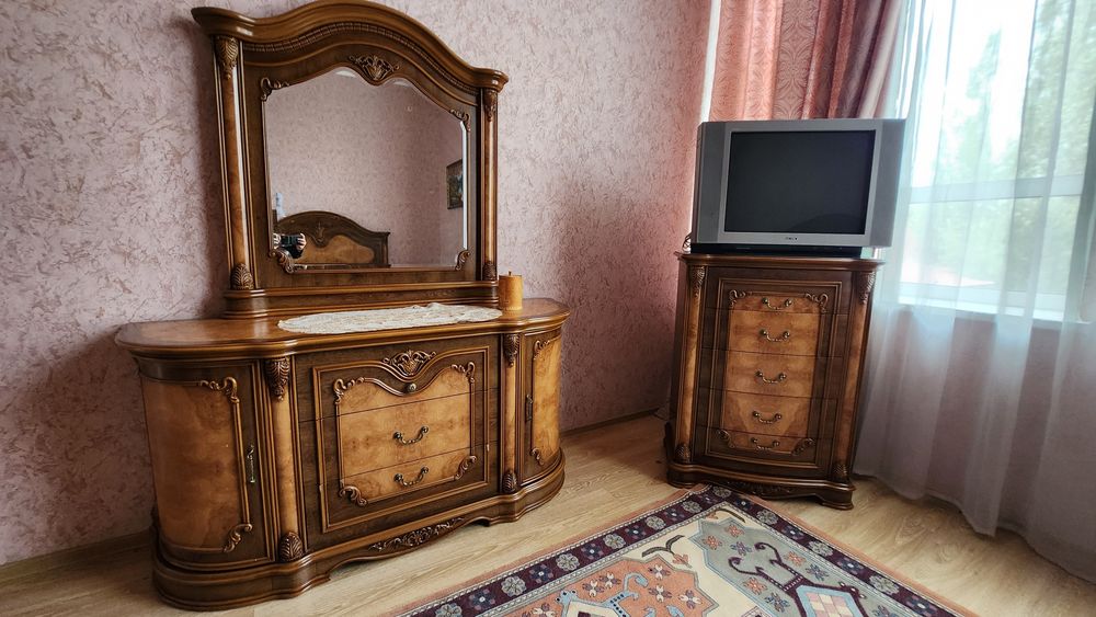 Спальная гарнитура