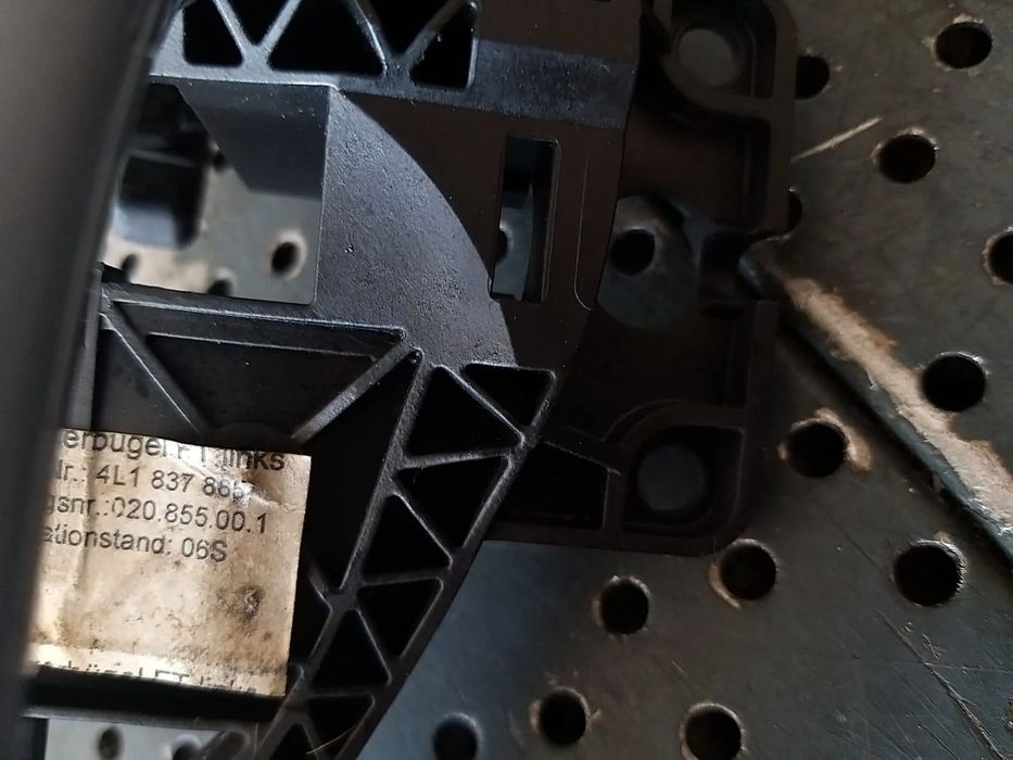 Maner usa stanga fata audi q7 4l 4l1837885