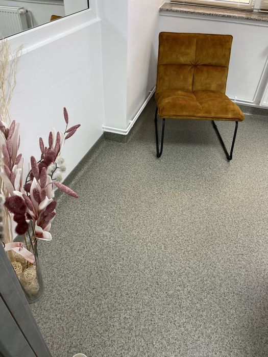 Executam lucrari de constructii,interioare si exterioare,case la rosu