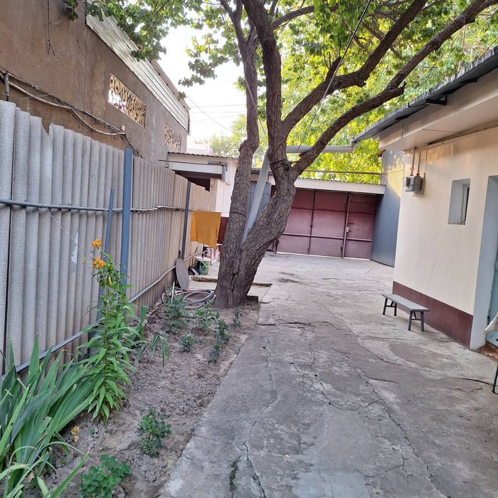 Продаётся земельный участок в самом центре Мирзо-Улугбекского района