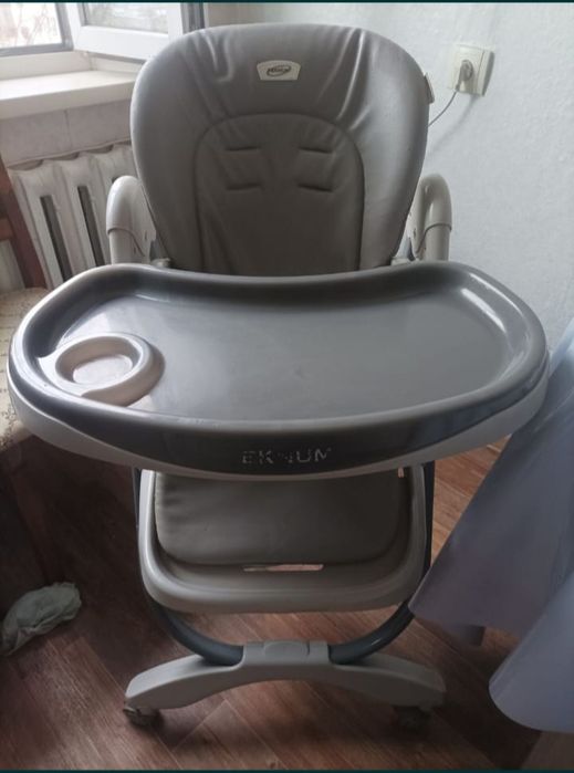 Срочно!Продам стульчик для кормления!Доставлю