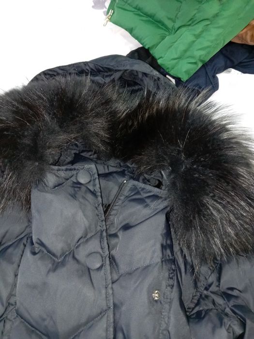 Продавам почти ново дамско яке с естествен гъши пух