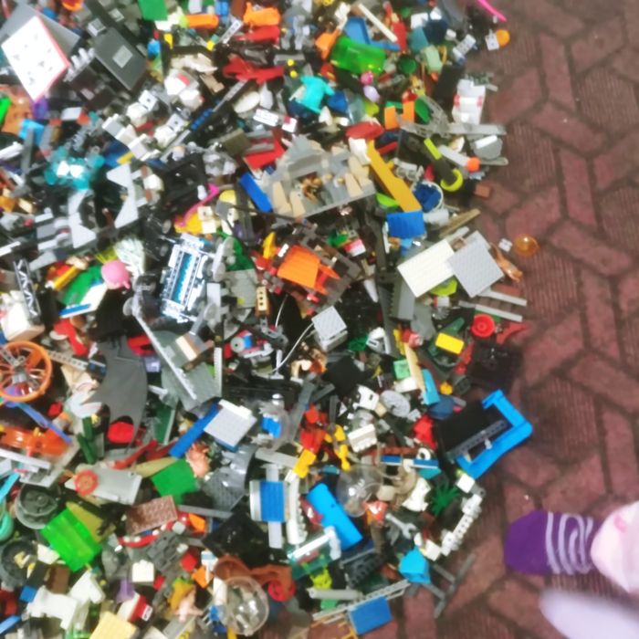 Лего продам расипю 24 кг