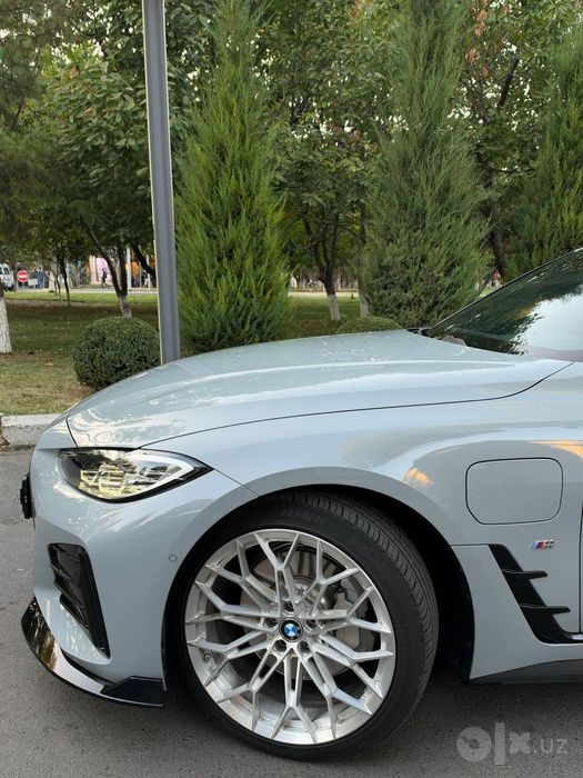 Bmw i4 Edrive 40L Нардо грей