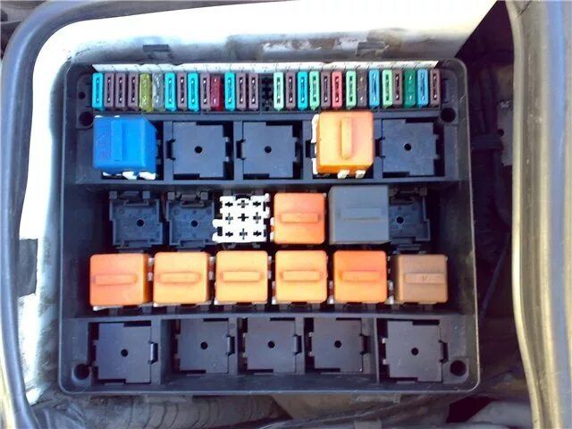 Реле BMW E34 E32 E36