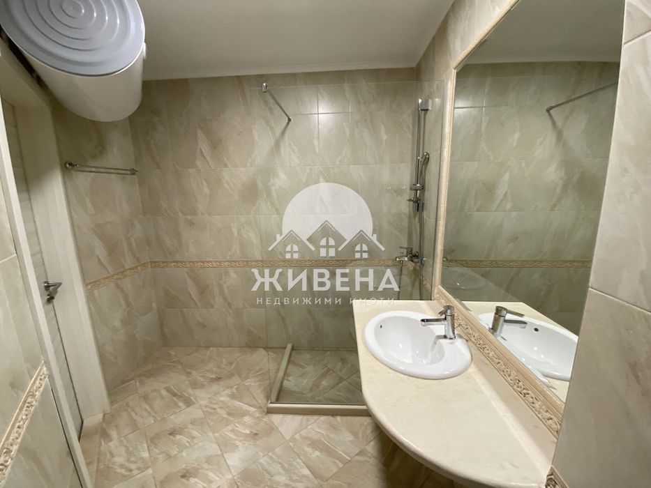 Голям обзаведен 2-стаен апартамент, кв. Аспарухово, 106 кв.м