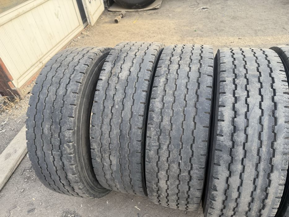 Продам шины 215/75/17.5