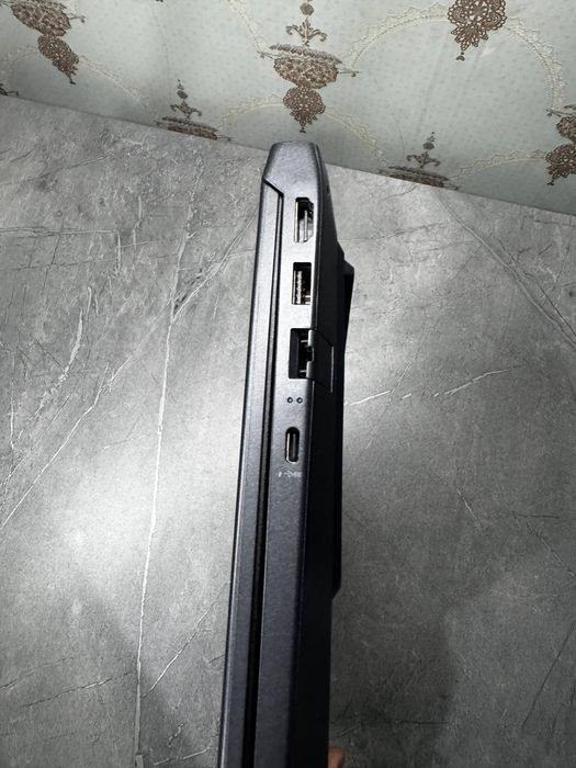Hp victus Ryzen 5 7535hs, rtx 2050, 16/512 Gb