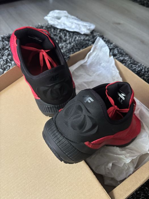 Adidas 4F nou la cutie