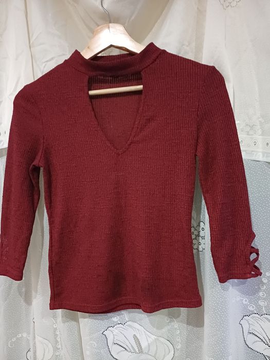 Bluză cu anchior în V