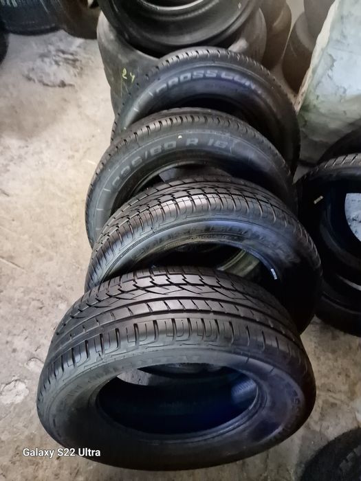 235 60 16 Top състояние 4бр Continental