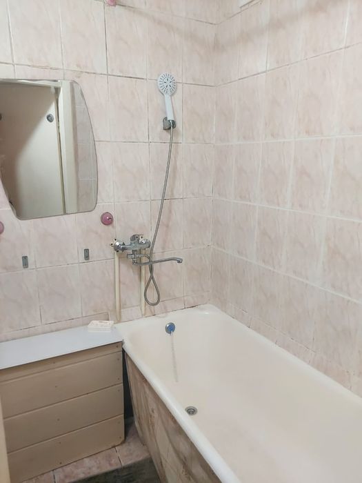 Продам 2 комн квартиру на Океане