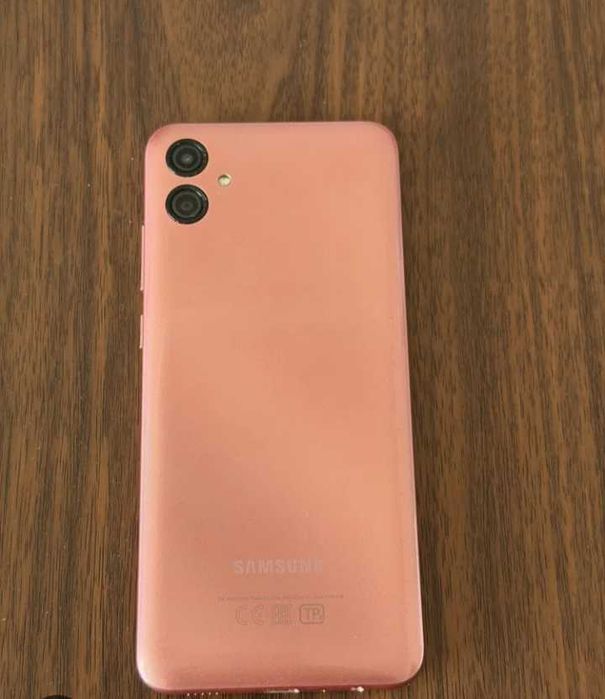 Телефон сатылады